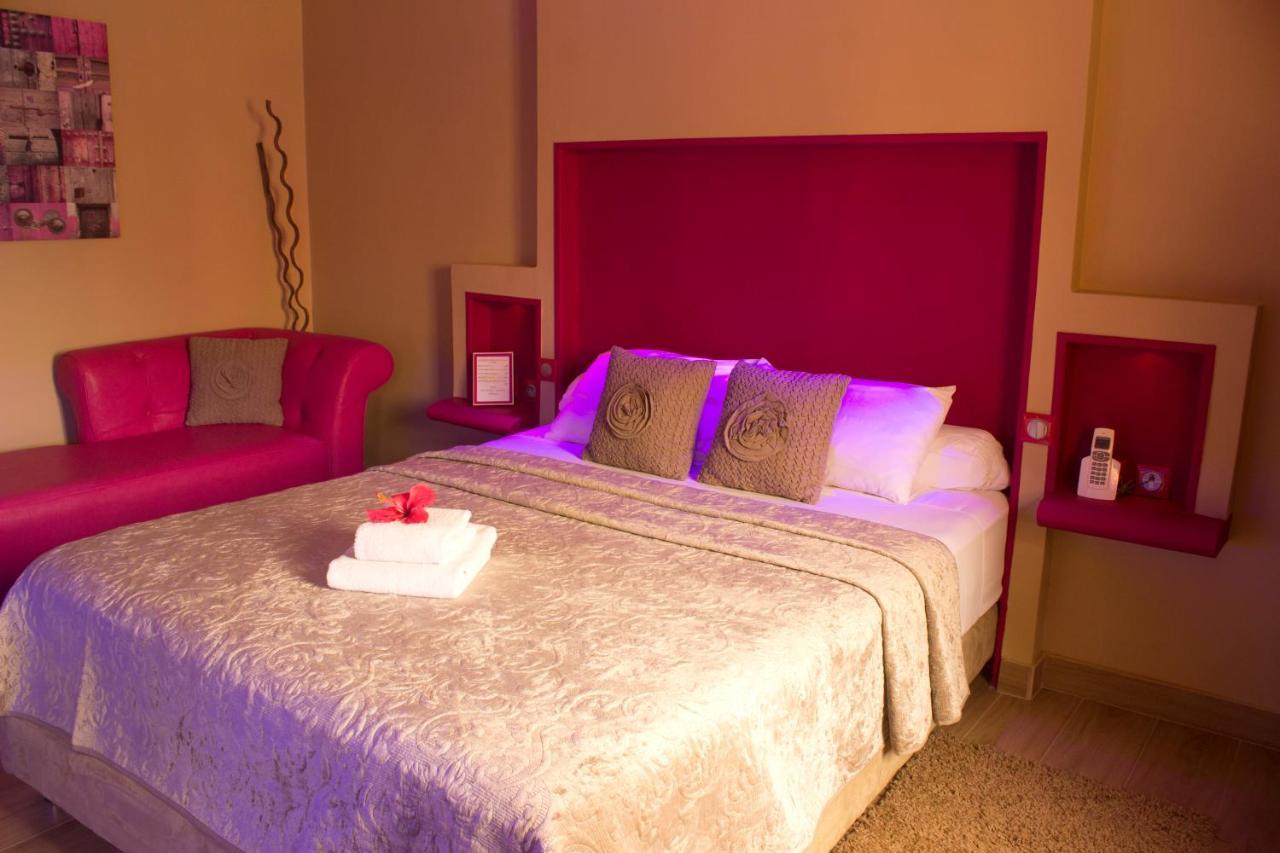 Hotel Le Wafou Abidjan Esterno foto