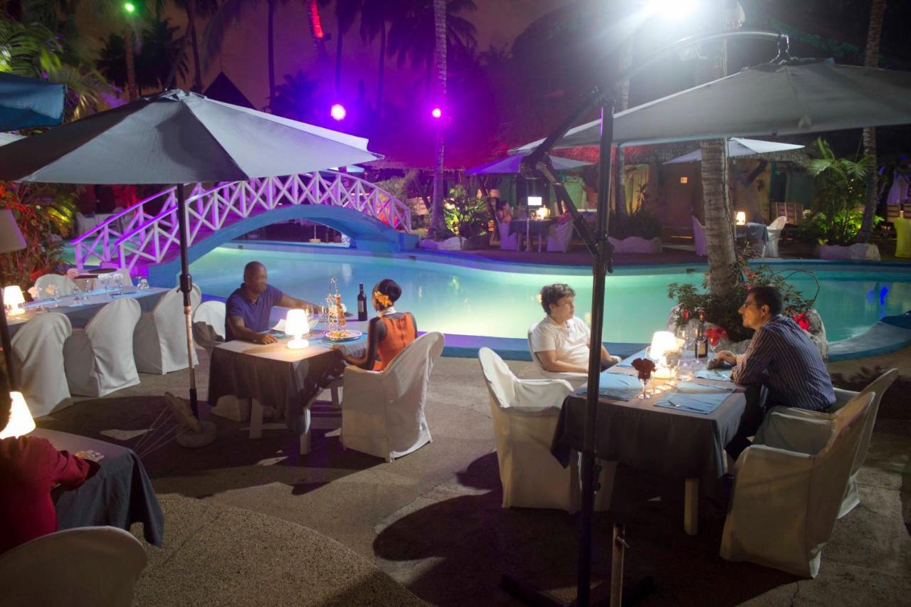 Hotel Le Wafou Abidjan Esterno foto