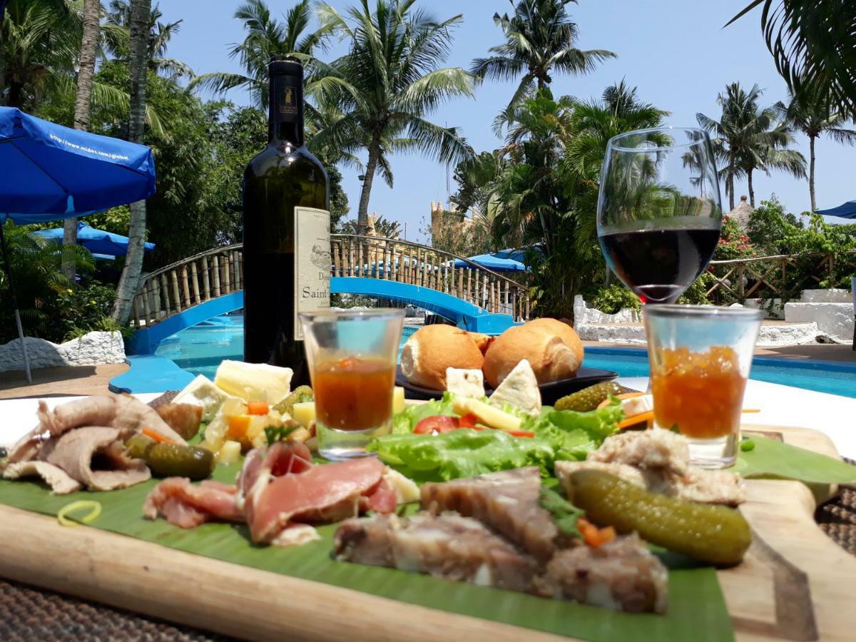 Hotel Le Wafou Abidjan Esterno foto