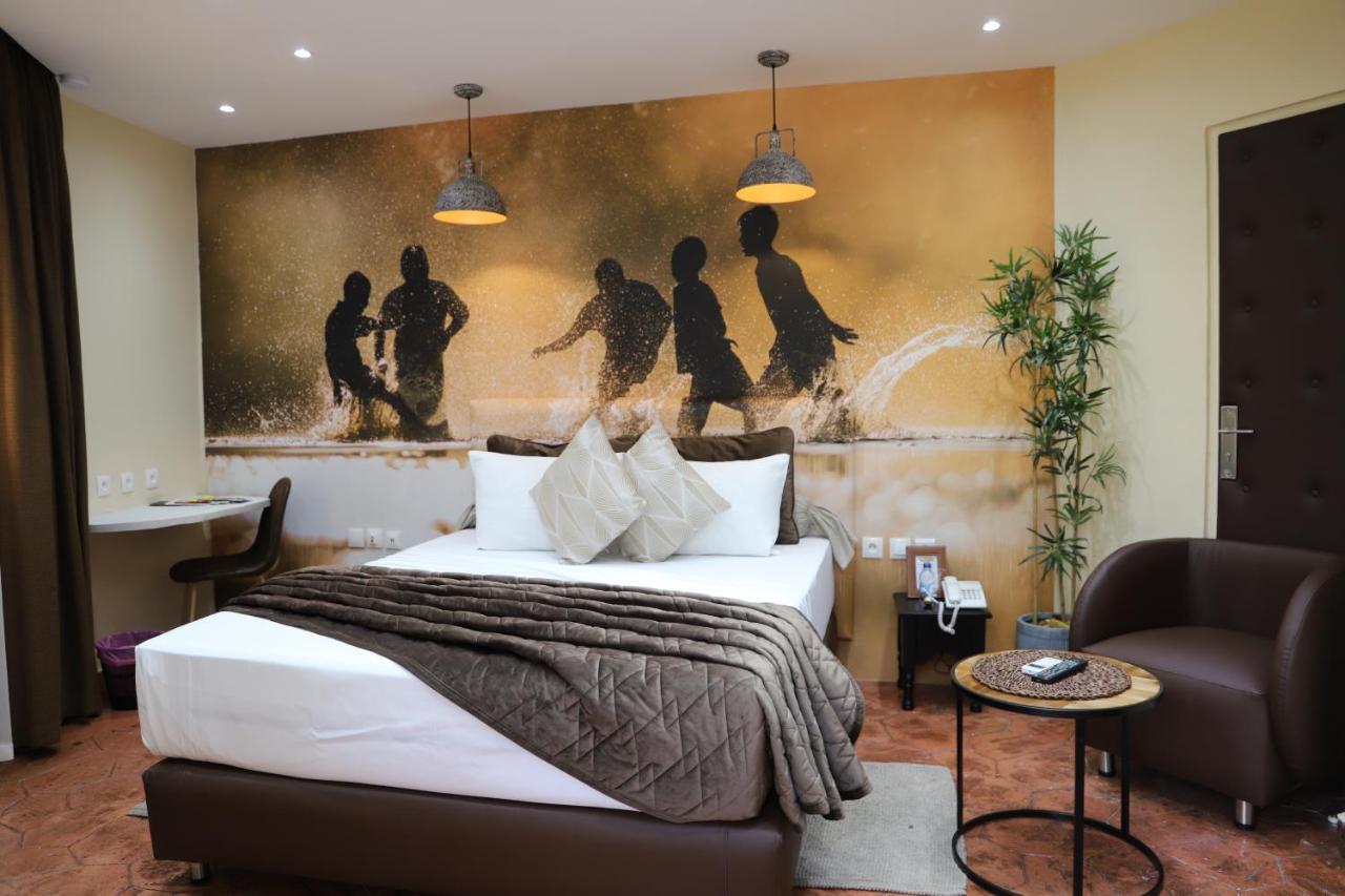 Hotel Le Wafou Abidjan Esterno foto